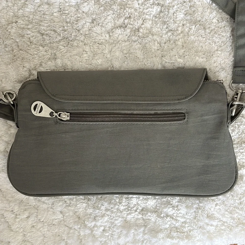 Baggallini Monaco Convertible Crossbody/Clutch Bag